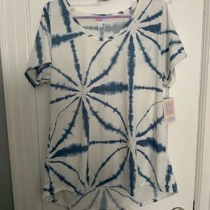 LuLaRoe XL Classic T